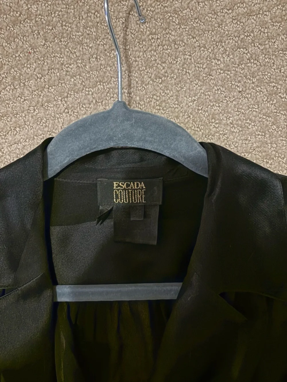 Escada Couture 100% Silk Black Blouse Gold Button - Picture 3 of 5
